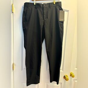 NWT men’s Lululemon Relaxed Tapered Trouser size 34 black